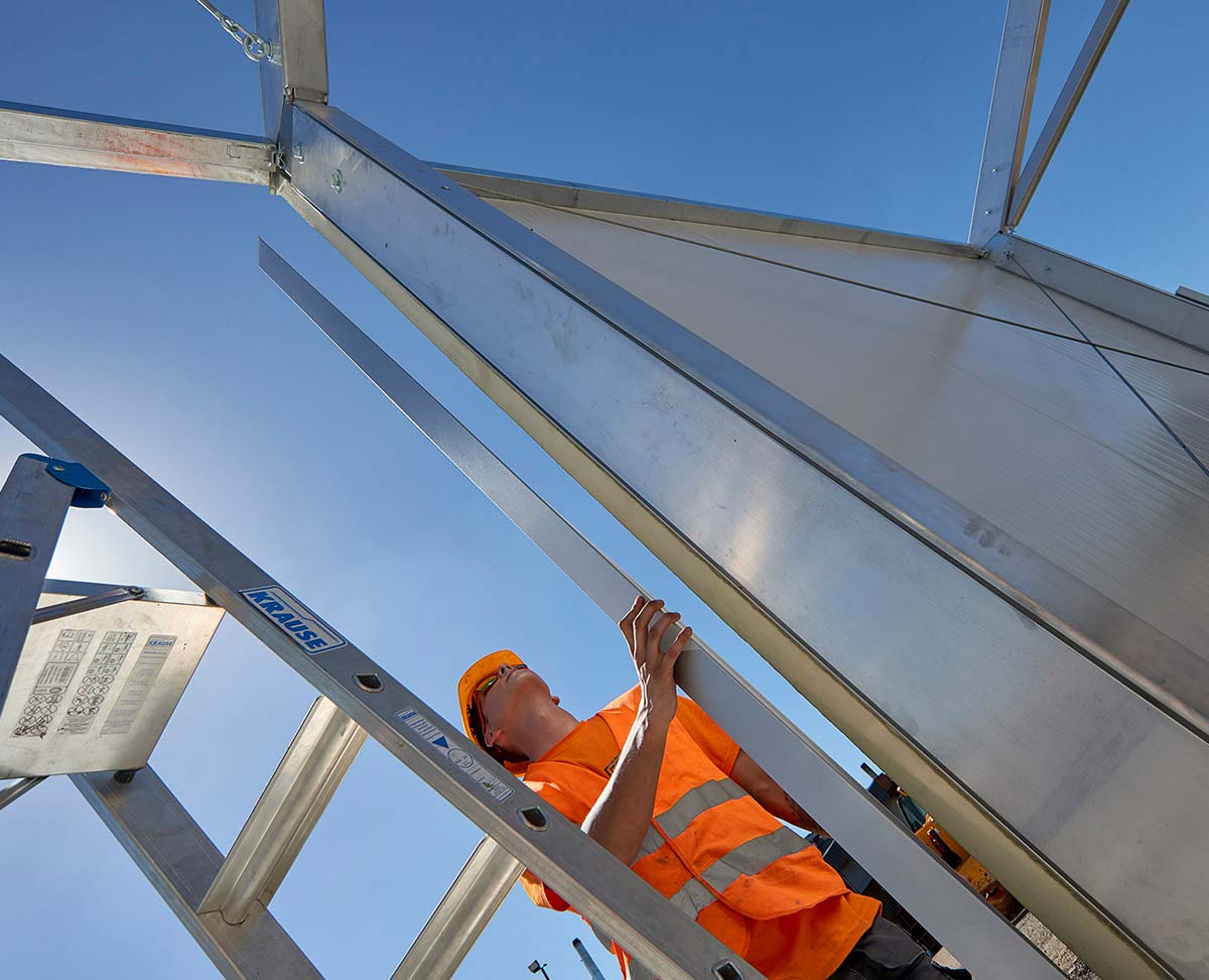 Temporary structure installation